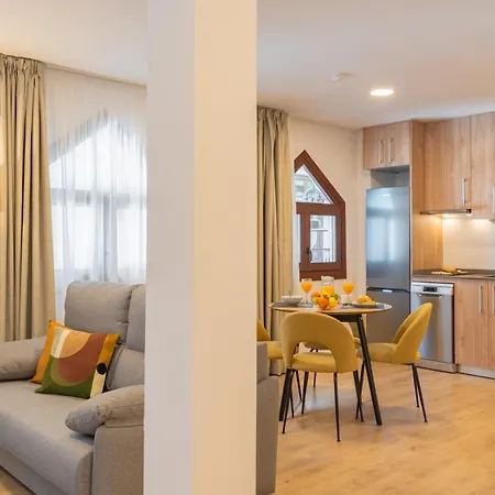 Feelathome Atarazanas Apartment Malaga